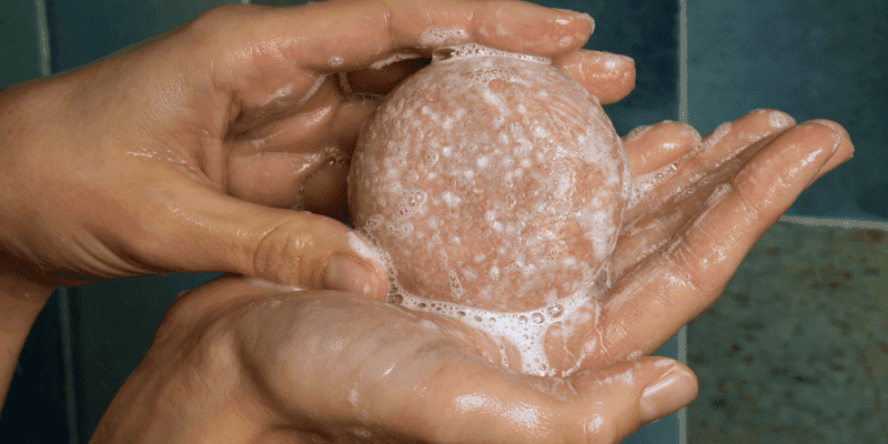 Why Solid Shampoo Is Perfect for Gym Bags & Getaways